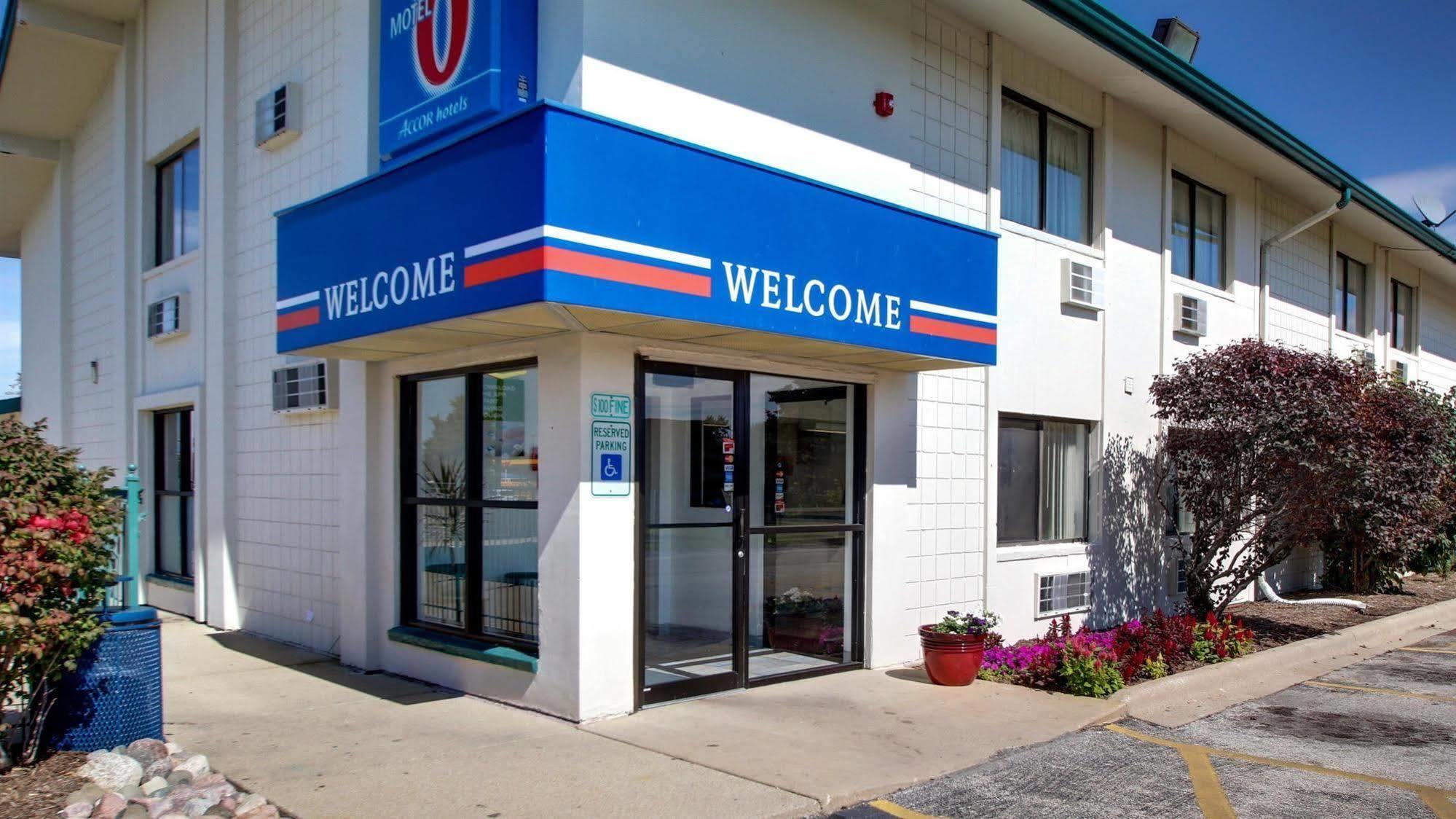 Motel 6-Normal, Il - Bloomington Area Exterior photo